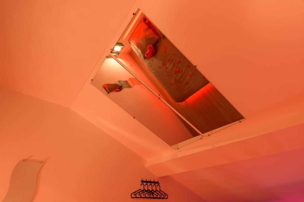 Love Room - Suite Romantique Avec Spa Privatif Le Puy-en-Velay Eksteriør billede